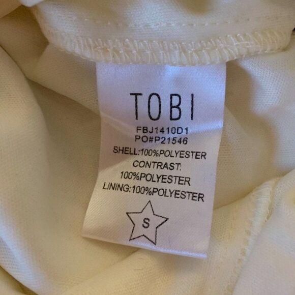 Tobi Floral Romper size S - Picture 2 of 6